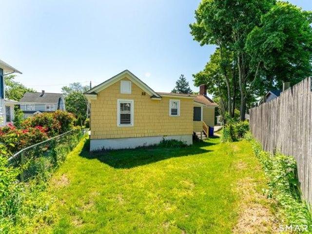 House for sale in New London, Connecticut