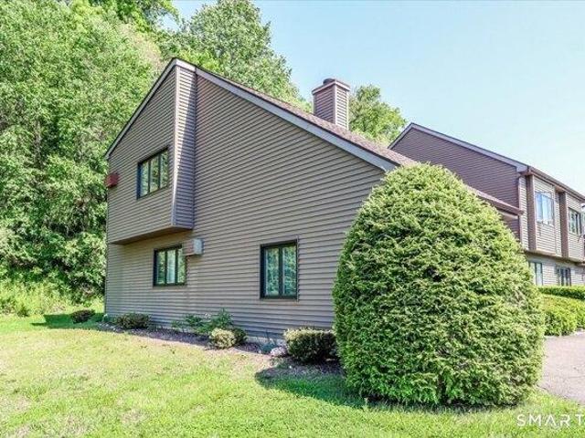 House for sale in Gaylordsville, Connecticut