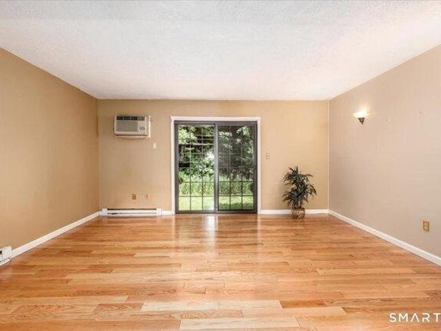 House for sale in Gaylordsville, Connecticut