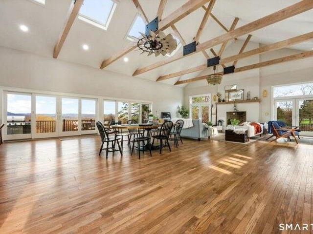 House for sale in Gaylordsville, Connecticut