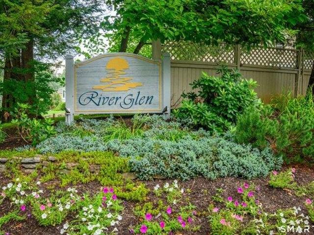 House for sale in Gaylordsville, Connecticut