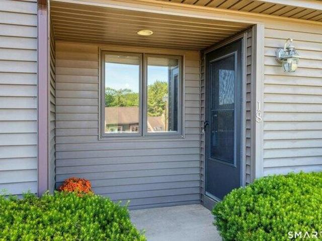 House for sale in Gaylordsville, Connecticut