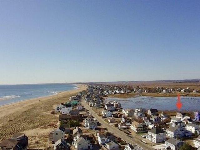 House for sale in Byfield, Massachusetts