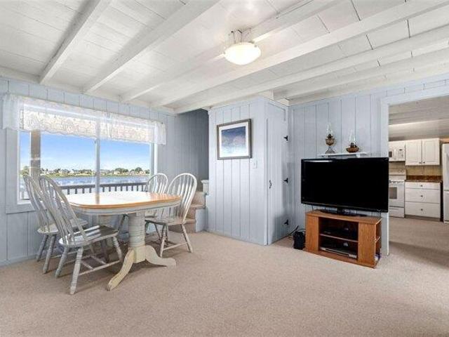 House for sale in Byfield, Massachusetts