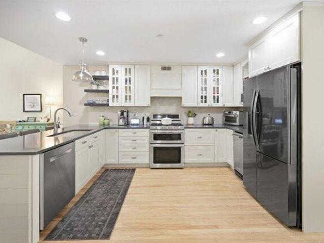 House for sale in Rowes Corner, Newton