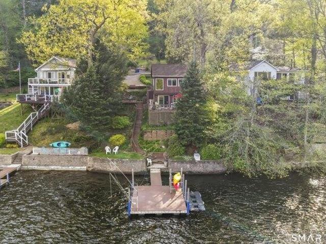 House for sale in Newtown, Connecticut