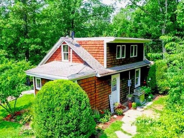 House for sale in Newtown, Connecticut