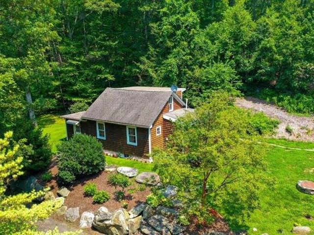 House for sale in Newtown, Connecticut