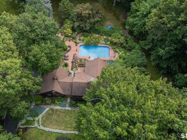 House for sale in Newtown, Connecticut