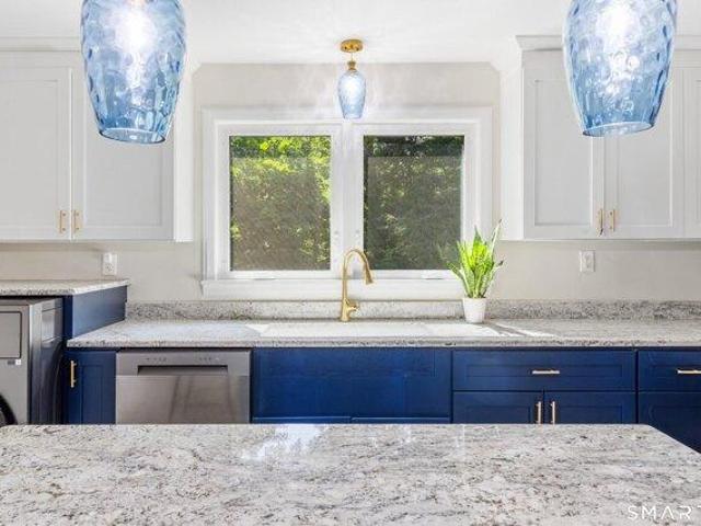 House for sale in Newtown, Western Connecticut Planning Region