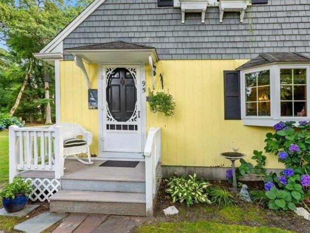 House for sale in East Falmouth, Massachusetts