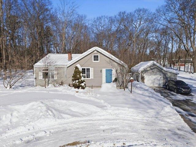 House for sale in New Hampshire