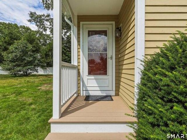House for sale in North Haven, Connecticut