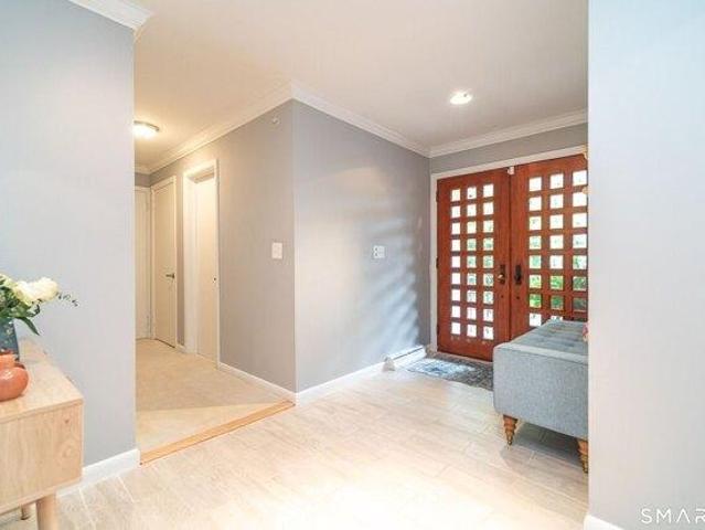 House for sale in Millbrook, North Haven