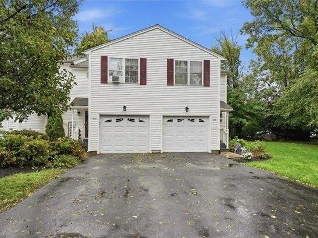 House for sale in Twin Rivers Beach, North Providence