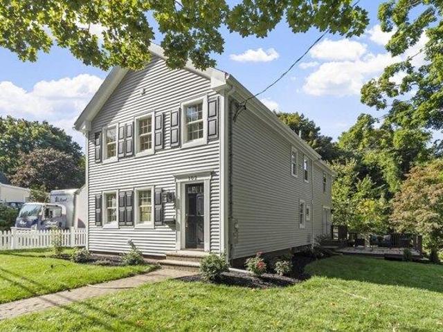 House for sale in North Reading, Massachusetts
