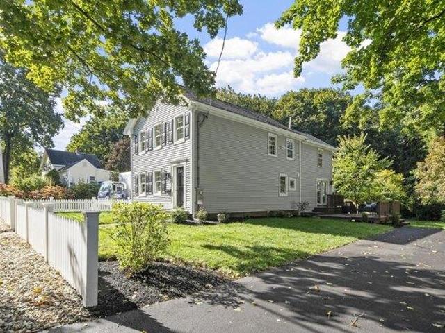 House for sale in North Reading, Middlesex County