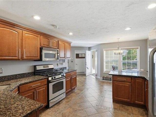 House for sale in Slatersville, North Smithfield