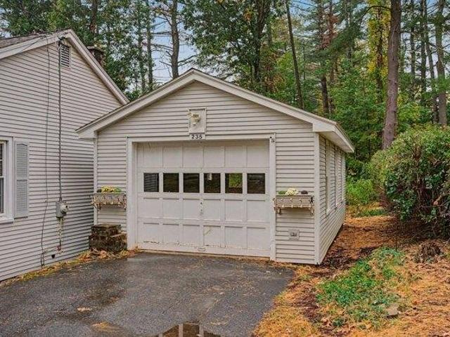 House for sale in Northampton, Hampshire County