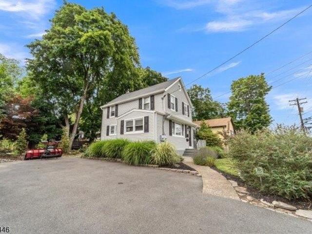House for sale in Northvale, New Jersey