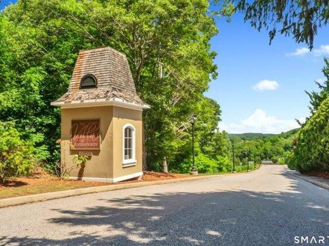 House for sale in Norwich, Connecticut