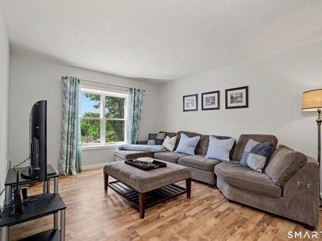 House for sale in Norwich, Connecticut