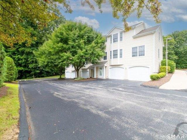 House for sale in Norwich, Connecticut