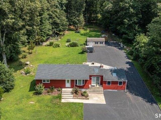 House for sale in Norwich, Connecticut