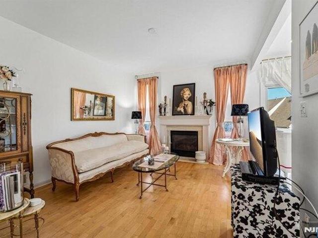 House for sale in Cambridge Heights At Nutley, Nutley