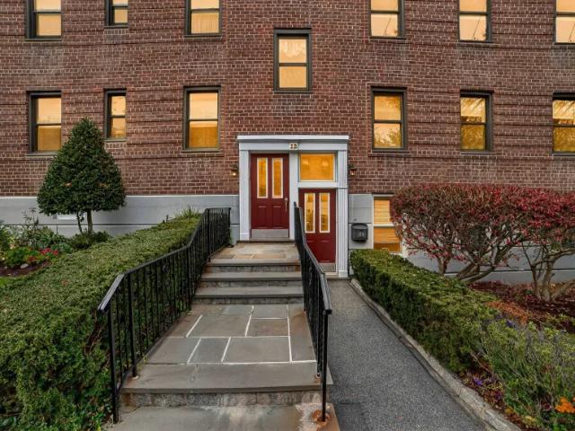 House for sale in Irvington, New York