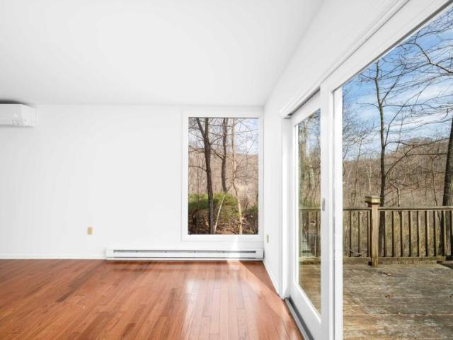 House for sale in Putnam Valley, New York