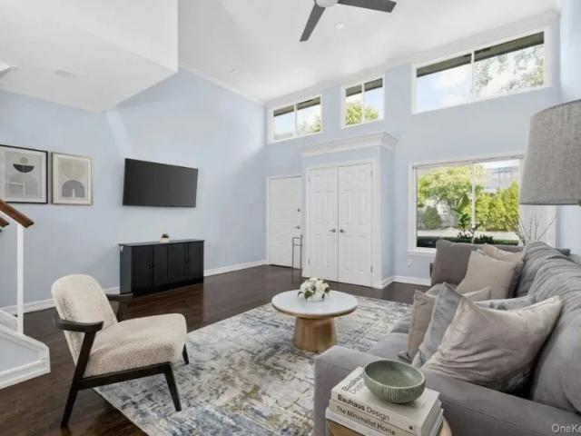 House for sale in Pelham, New York