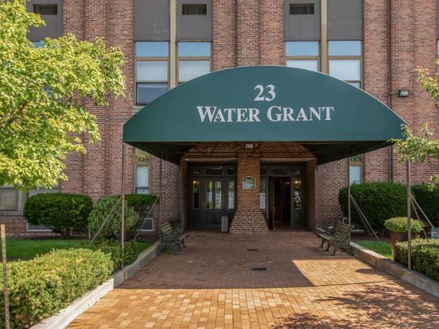 House for sale in Glenwood, New York