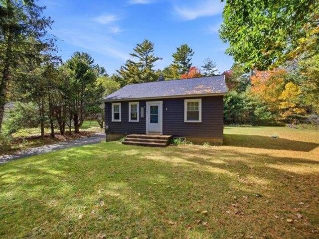 House for sale in Oakham, Worcester County
