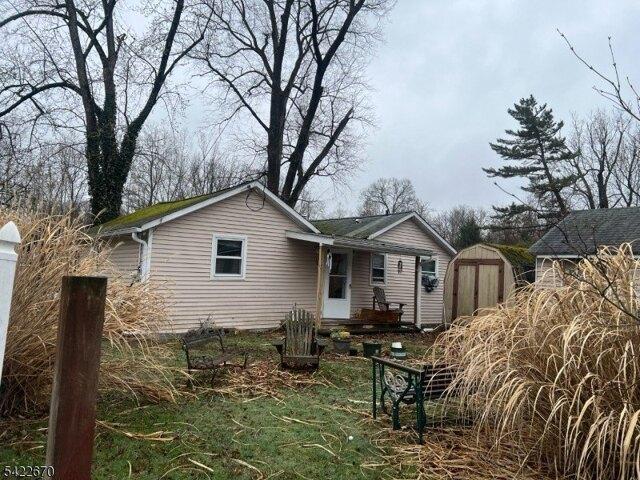 House for sale in Oakland, New Jersey