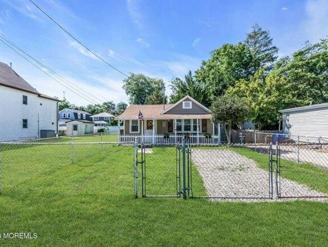 House for sale in Ocean Gate, New Jersey