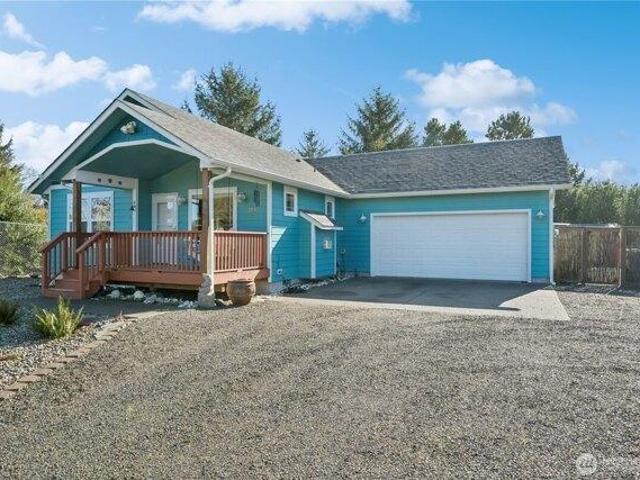 House for sale in Ocean Shores