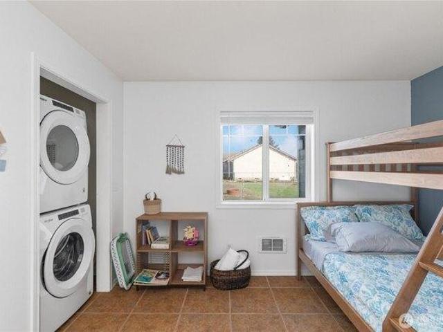 House for sale in Ocean Shores