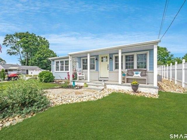 House for sale in Old Saybrook, Connecticut