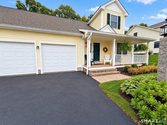 House for sale in Oxford, Naugatuck Valley Planning Region