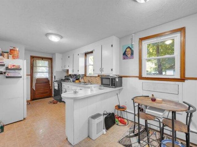 House for sale in North Oxford, Massachusetts