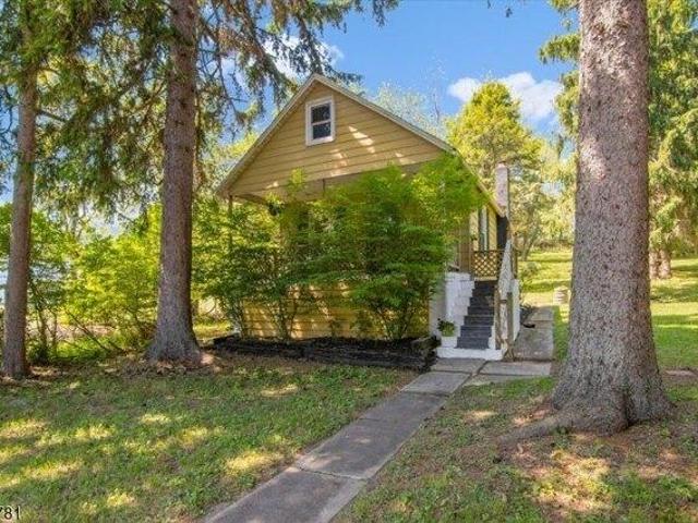 House for sale in Oxford, New Jersey