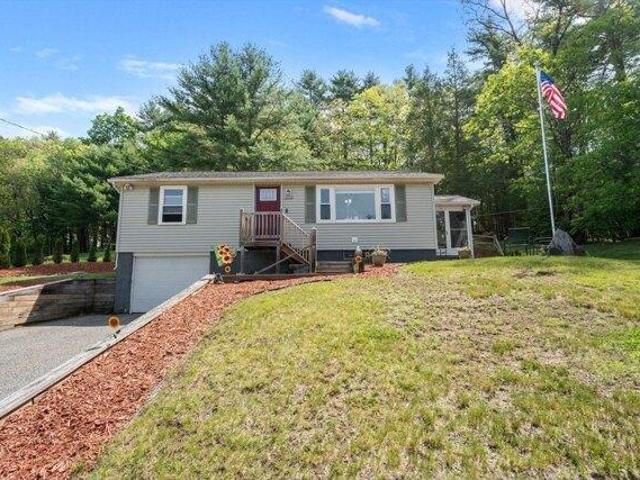 House for sale in Hampden, Massachusetts