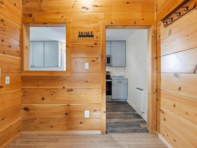 House for sale in Paris, Maine