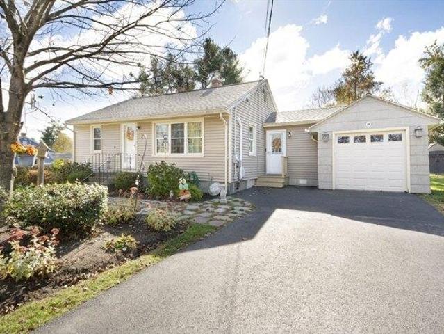 House for sale in Paxton, Massachusetts
