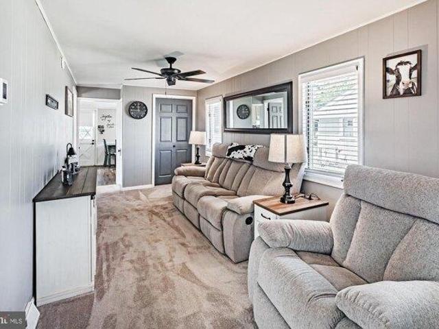 House for sale in Deepwater, New Jersey