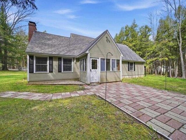 House for sale in New Hampshire