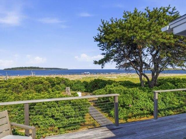 House for sale in Phippsburg, Maine
