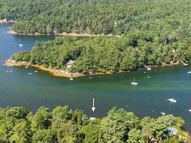 House for sale in Meadowbrook, Phippsburg