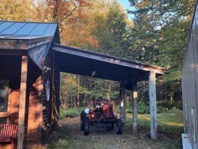 House for sale in Pittsburg, Coös County